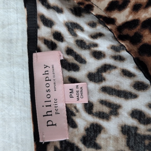 Philosophy Leopard Print Top Dolman Short Sleeve Size Medium Petite Animal Print - Picture 6 of 8